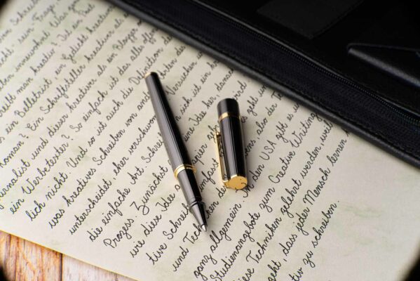 Hörner Vectrum Tintenroller I Weiches Schreiben I Business Design I Edle Verarbeitung I Marken Stift